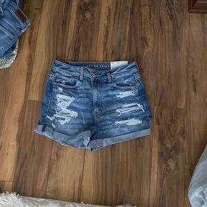 American Eagle Mom Short